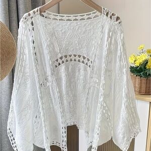 Crochet White Kimono/Cape O/S (fits most)